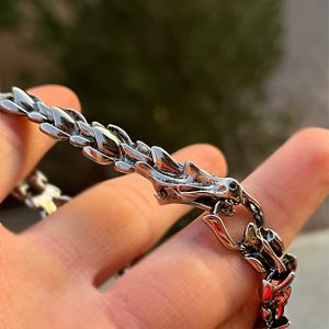 دستبند اژدها